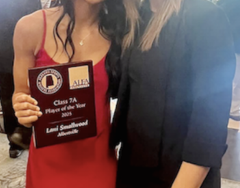 Smallwood wins 7A Player of the Year